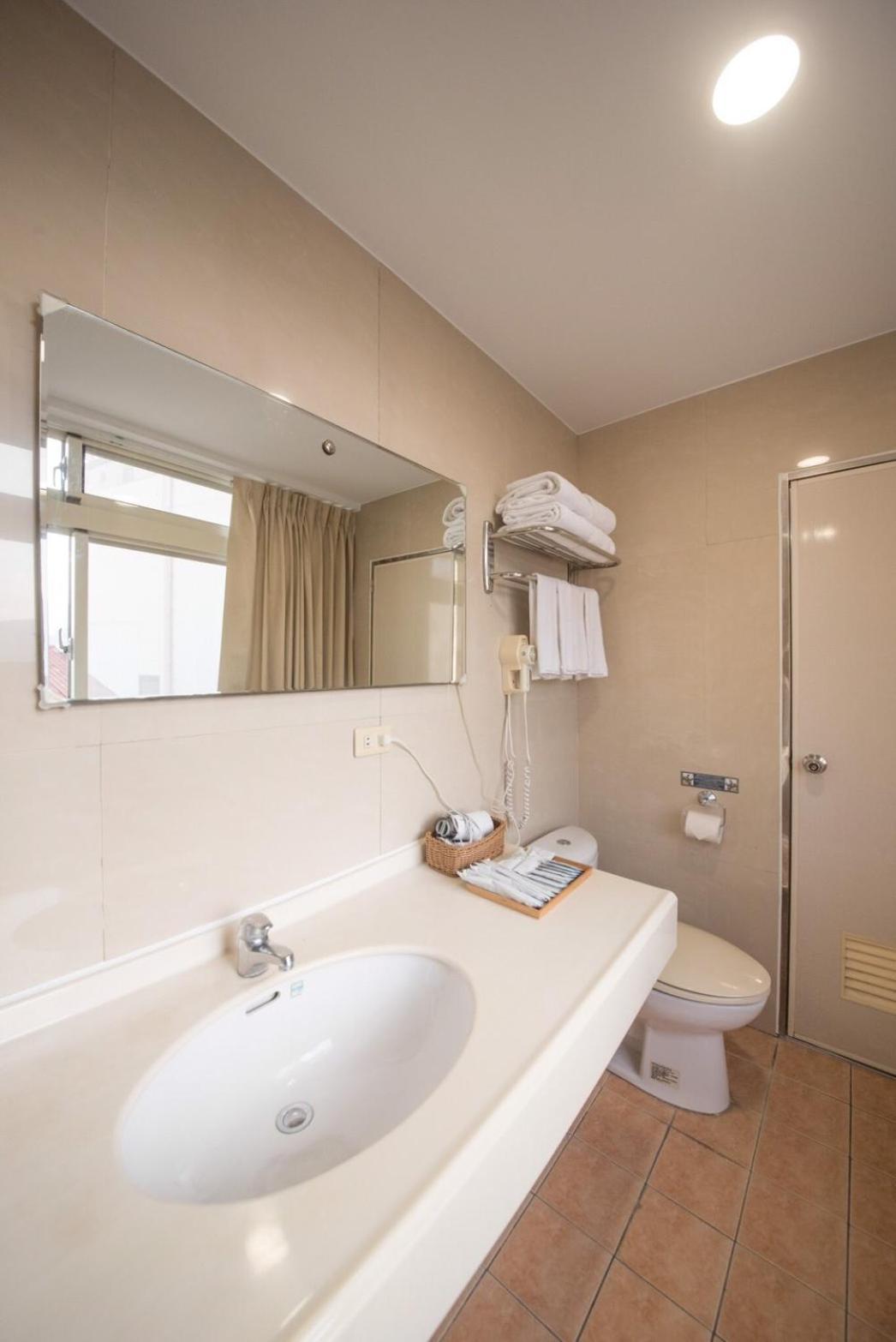 Deer Traveler Hostel Yuchi Dış mekan fotoğraf
