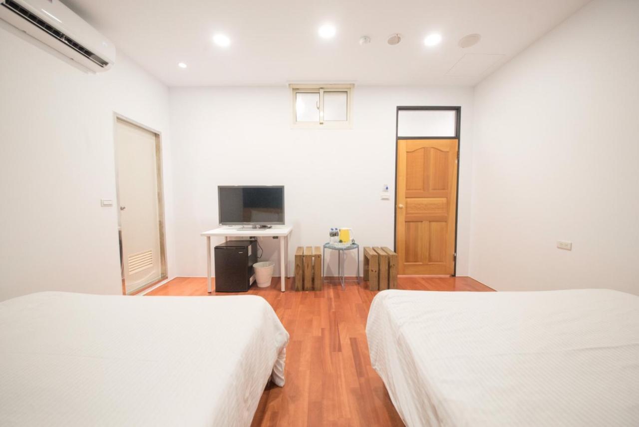 Deer Traveler Hostel Yuchi Dış mekan fotoğraf