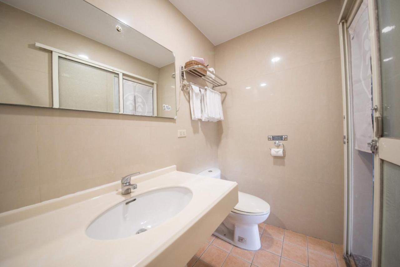 Deer Traveler Hostel Yuchi Dış mekan fotoğraf