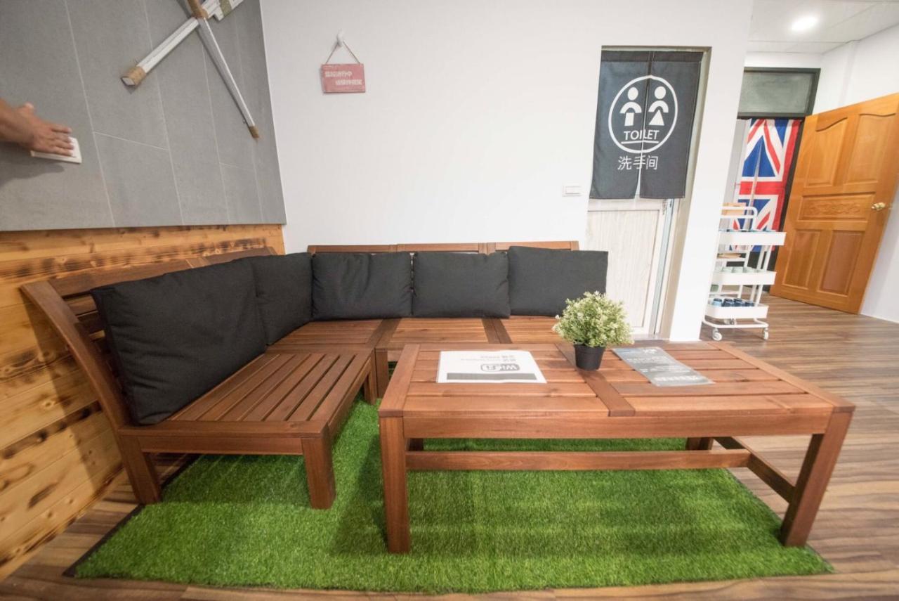 Deer Traveler Hostel Yuchi Dış mekan fotoğraf